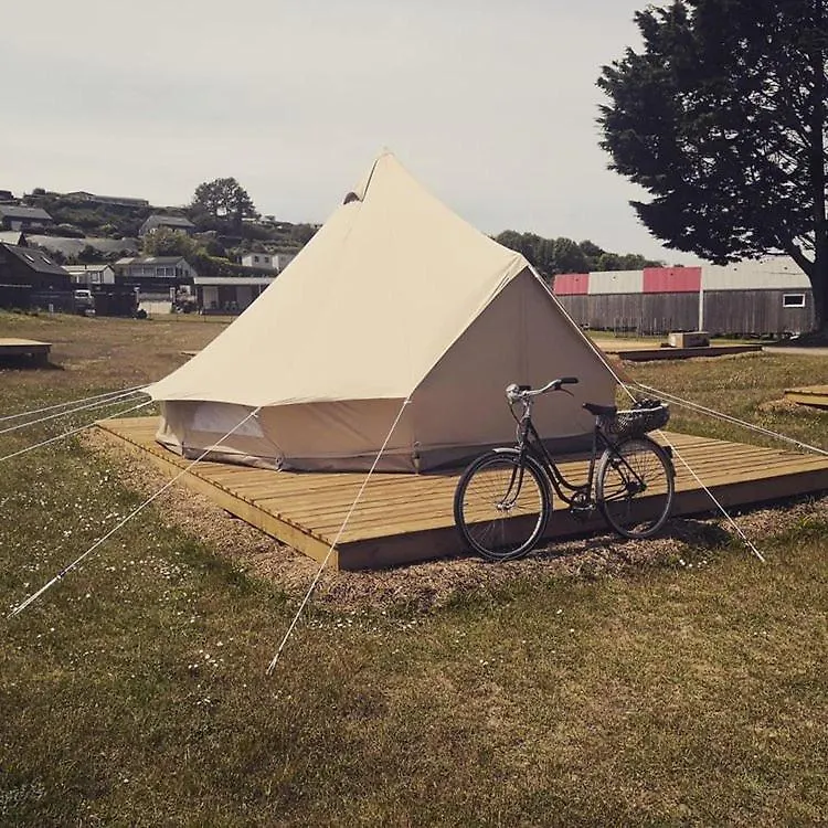 Campsite Camping Cahutelab Saint-Michel Hotel Erquy